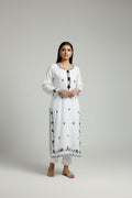 Elegant White Kurta with Intricate Black Embroidery