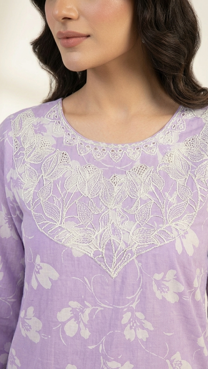 Lavender Blossom – Premium Embroidered Lawn 2-Piece Set
